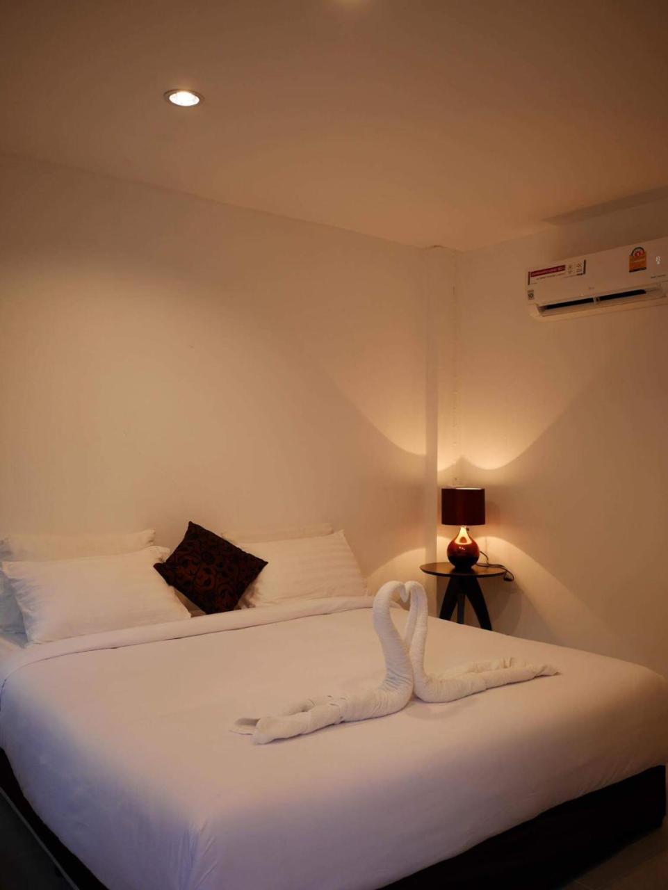 Pink Easy Homes Koh Phangan Тонгсала Екстериор снимка